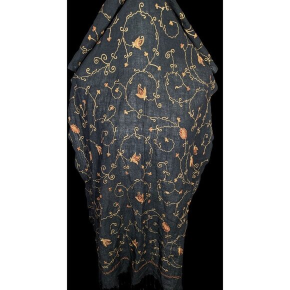 Vintage Hand Woven And Embroidered Floral Scarf/Shawl - Picture 3 of 3